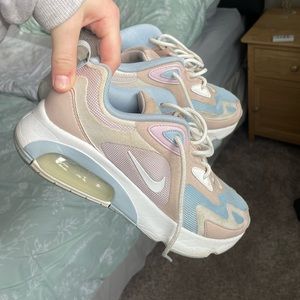 Nike Air Max 200 “Barely Rose”